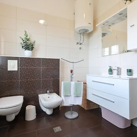 Fabio In Dalmatia With Swimming Pool Villa Banjevci