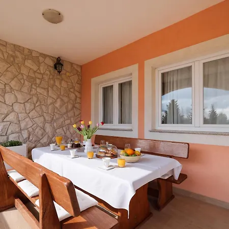 Villa Fabio In Dalmatia With Swimming Pool