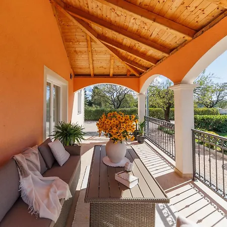 Fabio In Dalmatia With Swimming Pool Villa