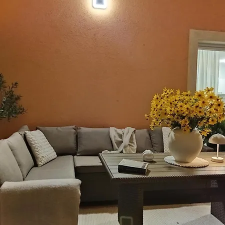 Villa Fabio In Dalmatia With Swimming Pool Banjevci