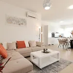 Fabio In Dalmatia With Swimming Pool Villa Banjevci